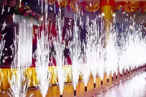 Feux d'artifice de haute qualité fabriqués en Chine, fusées colorées pour toutes les occasions - Product Image 2