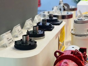 Moteur hydraulique MS11-2-12A-1220-5EFA MS11-0-DQ4-R11-1130-8 DEJ MS11-2-121-F12-1120-25BE MS11-2-D1A-R11-2A10-5E00 - Product Image 4