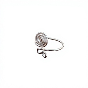 แหวนดอกไม้เกลียวเงิน 925 สไตล์มินิมอลสำหรับทุกเพศสวมใส่ได้ทุกวัน - Product Image 1