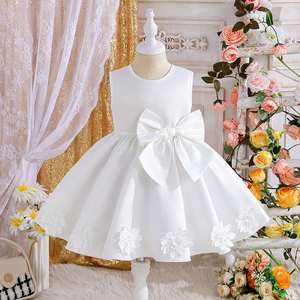 Abito Bianco Senza Maniche per Bambine 4-7 Anni - Elegante <span class=keywords><strong>Vestito</strong></span> da Cerimonia con Grande Fiocco e Decorazioni Floreali 3D - Product Image 1