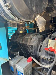 Compresseur d'air à vis portable d'<span class=keywords><strong>occasion</strong></span> 162 kW, moteur diesel CAT, machine lubrifiée - Product Image 6