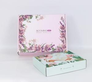 Alta calidad de lujo personalizado pequeño corrugado automontaje caja de envío en relieve revestimiento UV embalaje de regalo ecológico para - Product Image 1