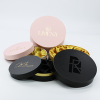 Boîte cadeau rigide de luxe, doublure en soie ronde, matériaux recyclés, revêtement UV, laminage mat, fermeture magnétique
