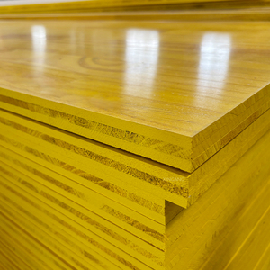Proveedor <span class=keywords><strong>de</strong></span> paneles <span class=keywords><strong>de</strong></span> encofrado amarillo <span class=keywords><strong>de</strong></span> 3 capas <span class=keywords><strong>de</strong></span> <span class=keywords><strong>pino</strong></span> <span class=keywords><strong>fenólico</strong></span> Linyi Xingang para construcción <span class=keywords><strong>de</strong></span> hormigón - Product Image 1