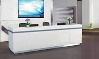 Comptoir de réception de luxe blanc brillant haut de gamme pour centre commercial, école, bureau, hôtel, caisse, grand bureau de réception avec éclairage LED