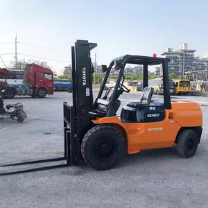 Montacargas Usado ZLin Toyota FD50 de 5 Toneladas con Motor Diésel y Mástil de Tres Etapas para Uso en Exteriores, Precio Económico 2022 - Product Image 6