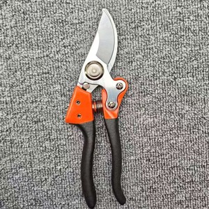 Sécateur de jardin épaissi SK5, 20-30 mm, structure papillon, poignée en plastique rouge, manuel, pour la taille des arbres fruitiers - Product Image 3