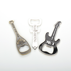 Conception gratuite artisanat en métal fabrication personnalisé fer chien étiquette guitare ouvre-bouteille - Product Image 1