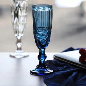 Flûtes <span class=keywords><strong>à</strong></span> <span class=keywords><strong>champagne</strong></span> personnalisées pour <span class=keywords><strong>mariage</strong></span>, design diamant, couleur vintage, verre <span class=keywords><strong>à</strong></span> <span class=keywords><strong>champagne</strong></span> 150 ml, bleu violet, verres de table pour fête - Product Image 4