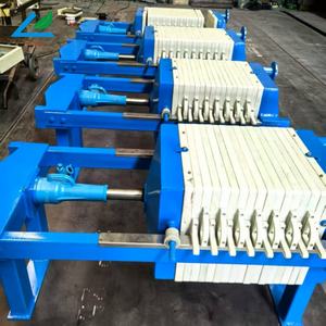 Üniversite araştırma laboratuvarında laboratuvar ölçeği çamur testi için kompakt tasarım manuel filtre pres ünitesi - Product Image 2