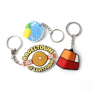 Porte-clés personnalisé en caoutchouc série Kawaii porte-clés dessin animé porte-clés anime chaud pour enfants hommes sac portefeuille clés - Product Image 4
