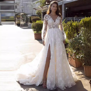 White Lace Appliqu V-Neck Mermaid Wedding Dress Empire Waist Backless Vintage Bridal Gown - Product Image 2