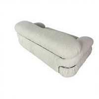 Wolkenähnliches Bouclé-Sofa, 3-Sitzer Modernes Minimalistisches Polstersofa mit Geschwungenen Armlehnen & Metallakzenten für Wohnzimmer