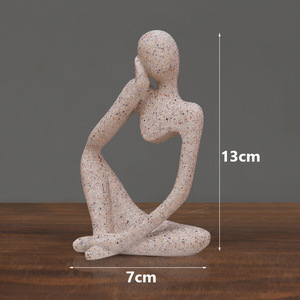 Nordico Mini astratte per la casa in resina creativa piccola sinistra destra fantasticheria uomo dorato ornamenti decorativi - Product Image 5