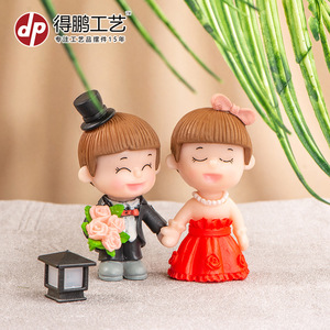 Figurines de mariage miniatures, couple de dessins animés en PVC, décorations pour centres de table de mariage D1332 - Product Image 3