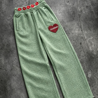 Pantalon de jogging ample en molleton de coton gris épais avec patch brodé cœur personnalisé OEM pour homme