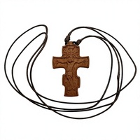 Collier avec pendentif religieux orthodoxe en bois en forme de croix, chaîne en corde - Unisexe, cadeau souvenir pour toutes les occasions avec gravure