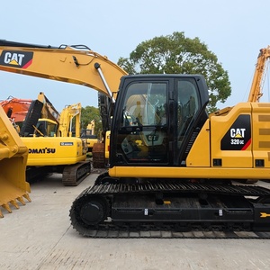 Excavatrice sur chenilles hydraulique Caterpillar 320GC d'occasion de 20 tonnes pour projets municipaux, économe en carburant, puissante et peu kilométrée - Product Image 2