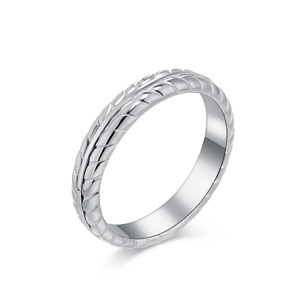 Anillo Minimalista de Acero de Titanio con Patrón de Espiga de Trigo, Joyería de Moda Unisex, Anillo para el Dedo Índice, Diseño para Regalo - Product Image 1
