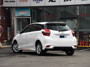 Exportaciones de China: Autos Usados de Alta Calidad: <span class=keywords><strong>Toyota</strong></span> <span class=keywords><strong>Yaris</strong></span> <span class=keywords><strong>2017</strong></span>, <span class=keywords><strong>Precio</strong></span> Accesible y en Existencia - Product Image 3