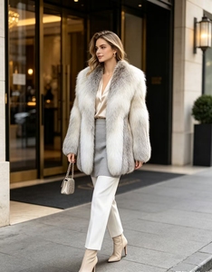 Luxury Real Sun Glo High Street Fox <strong>Fur</strong> Women's Short Thick Windproof Natural Winter Coat &amp; <strong>Jacket</strong> - Product Image 4