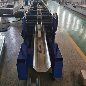 גשם מכונת גרידת ניקוז גטר ביצוע מכונה קירוי מתכת קירוי מים - Product Image 2