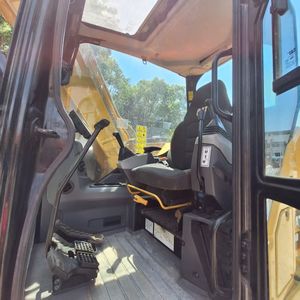 Excavatrice sur chenilles hydraulique Caterpillar CAT 310 d'occasion, 10 tonnes, mini pelle CAT d'occasion à vendre à prix avantageux - Product Image 6