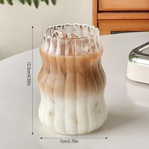 Vaso de Agua Vertical de Vidrio de Borosilicato de Alta Calidad, Aislado, Moderno, de 500 ml, Libre de BPA, Ecológico, con Tapa de Bambú y Pajita - Product Image 2