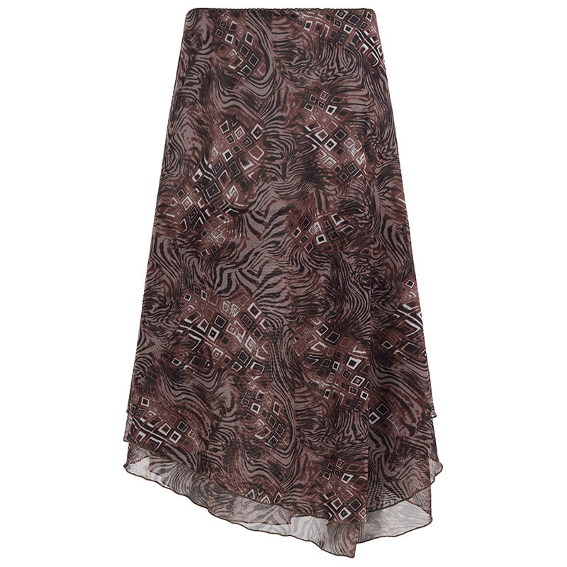 สีน้ำตาล