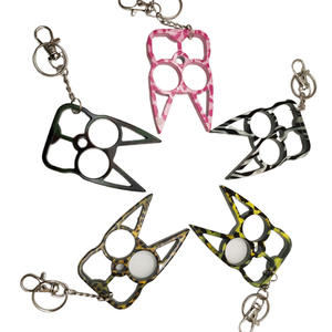 Venta al por mayor de moda portátil llavero de Metal lindo gato chica mosquetón llaveros en varios colores para las mujeres - Product Image 2