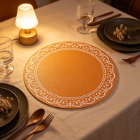 Set de table rond à imprimé ethnique orange, en similicuir imperméable, pour la maison, la cuisine, l'hôtel, vente en gros personnalisée