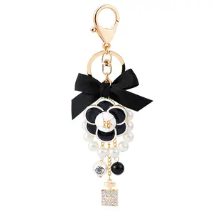 Korean Style Small Fragrant Camellia Pendant Pearl Bowknot Keyring Car Bag keychains Manufacture (KC196C)