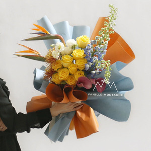 Fenghua <b>Roll</b> Solid Color Flower Packaging <b>Paper</b> Matte Premium <b>Paper</b> Flower Packaging <b>Paper</b> Gift Packaging <b>Paper</b> - Product Image 1