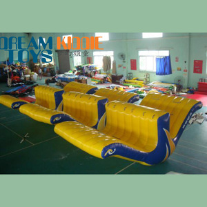 Toboggan gonflable pour jeux de sports nautiques Bateau jouet aquatique Crazy ufo Gonflable Aqua Twister Bateau rotatif à vendre - Product Image 2