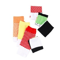 Chaussettes personnalisées en gros, design OEM, boîte cadeau, chaussettes amusantes en forme de sushi, chaussettes jacquard, chaussettes habillées pour femmes, chaussettes mi-hautes pour cadeau d'anniversaire