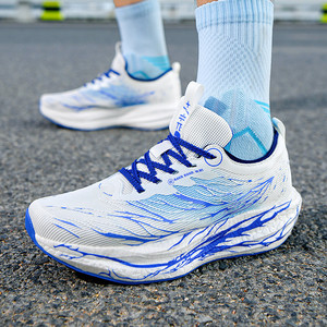 Chaussures de sport décontractées tendance pour couple, légères, respirantes, simples et polyvalentes - Product Image 1