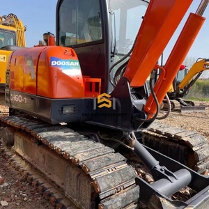 Mini-excavatrice Doosan DH60-7 d'occasion pour travaux de terrassement, peinture d'origine, à vendre - Product Image 2