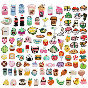 Vente en gros de mini patchs brodés thermocollants mignons, motifs nourriture (glace, fruits, bonbons, sushi, boissons), pour décoration DIY - Product Image 1