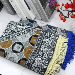 Alfombra de Oración de Látex Tejido con Patrón Floral Esférico, Suave y Afelpada, Lavable, para Uso Doméstico, Alfombra Interior Musulmana para Namaz, Venta al Por Mayor - Product Image 1
