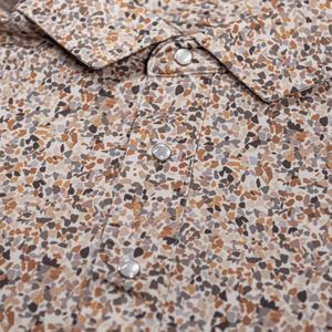 Camiseta de golf de poliéster Birdseye con estampado completo, protección UPF, cierre de perlas, diseño de sublimación, económica, para equipos, con estampado de sol. - Product Image 4