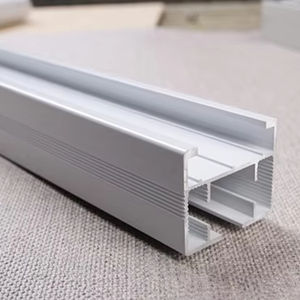 Versión clásica, gran oferta, sierra de corte de perfiles de aluminio, corte de riel controlado por PLC, puede hacer varios tamaños, núcleo de Motor de corte único - Product Image 1