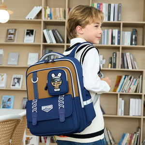 Mochila Escolar Ligera de Dibujos Animados para Niños, Gran Capacidad, para Estudiantes de Primaria y Secundaria, Grados 3-6, Protección para la Columna Vertebral - Product Image 1