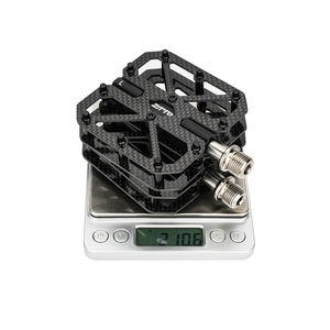 ZTTO 210g ultraligero antideslizante <span class=keywords><strong>Pedal</strong></span> de <span class=keywords><strong>bicicleta</strong></span> de carreras fibra de carbono MTB <span class=keywords><strong>Pedal</strong></span> de <span class=keywords><strong>bicicleta</strong></span> de carretera con <span class=keywords><strong>eje</strong></span> de aleación de titanio 3 aleación de aluminio - Product Image 6