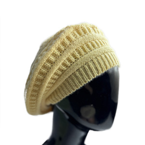 Béret en acrylique torsadé à fleurs pour l'automne et l'hiver, bonnet tricoté personnalisé pour le commerce extérieur, capuche chaude d'extérieur - Product Image 3