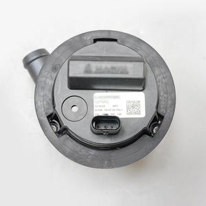 Radiador 68377862AA para Jeep Compass MP Renegade BU 2019-2022 1.3T 2.4L con Núcleo de Aluminio y Enfriador de Aceite de Transmisión - Product Image 4