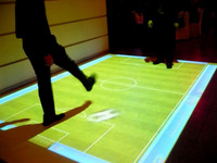 Proveedor de China, gran oferta, juego de fútbol de realidad Virtual para interiores, Robot Digital de fútbol para interiores, juego de pared de fútbol interactivo
