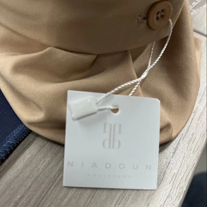 2025プレミアム快適プリントモーダルスカーフソフト滑らかな暖かい冬ファッションアクセサリー目を引くショール - Product Image 3