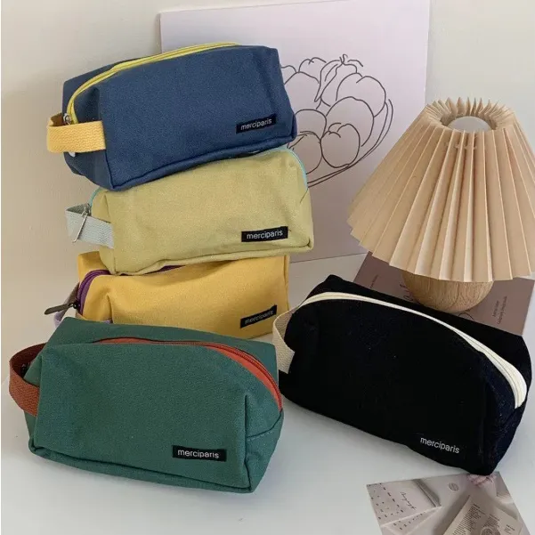 Sacs de maquillage à fermeture éclair portables de voyage de stockage simple pour les femmes sac cosmétique en gros avec poignée marque privée