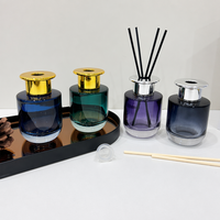 Bouteille en verre vide pour diffuseur de parfum d'ambiance moderne, personnalisable avec logo, vente en gros