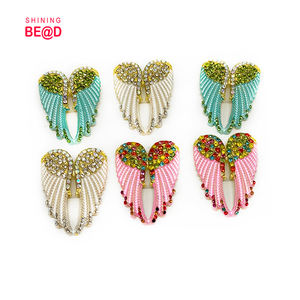 Nuova Popolare Spilla in Metallo a Forma di Ali <span class=keywords><strong>d</strong></span>'<span class=keywords><strong>Angelo</strong></span> con Strass e Piume, Accessorio di Moda - Product Image 2